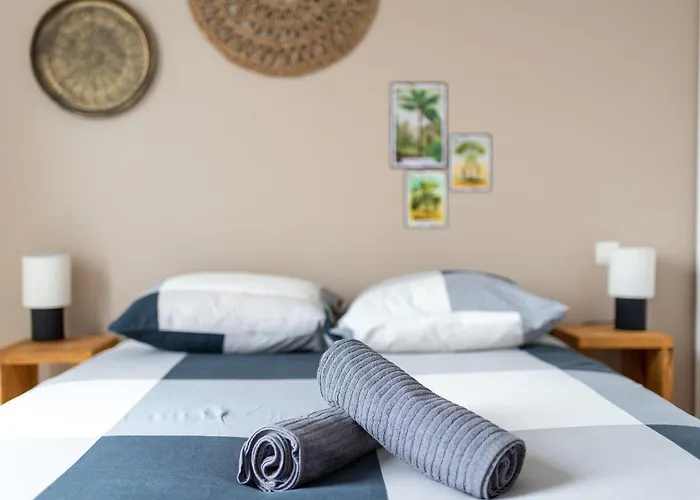 Le Surf : Triplex
